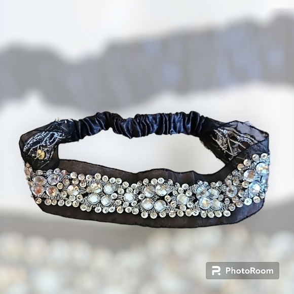 3/$30 Black Sheer Disco Sequin Rhinestone Headband - Picture 1 of 8
